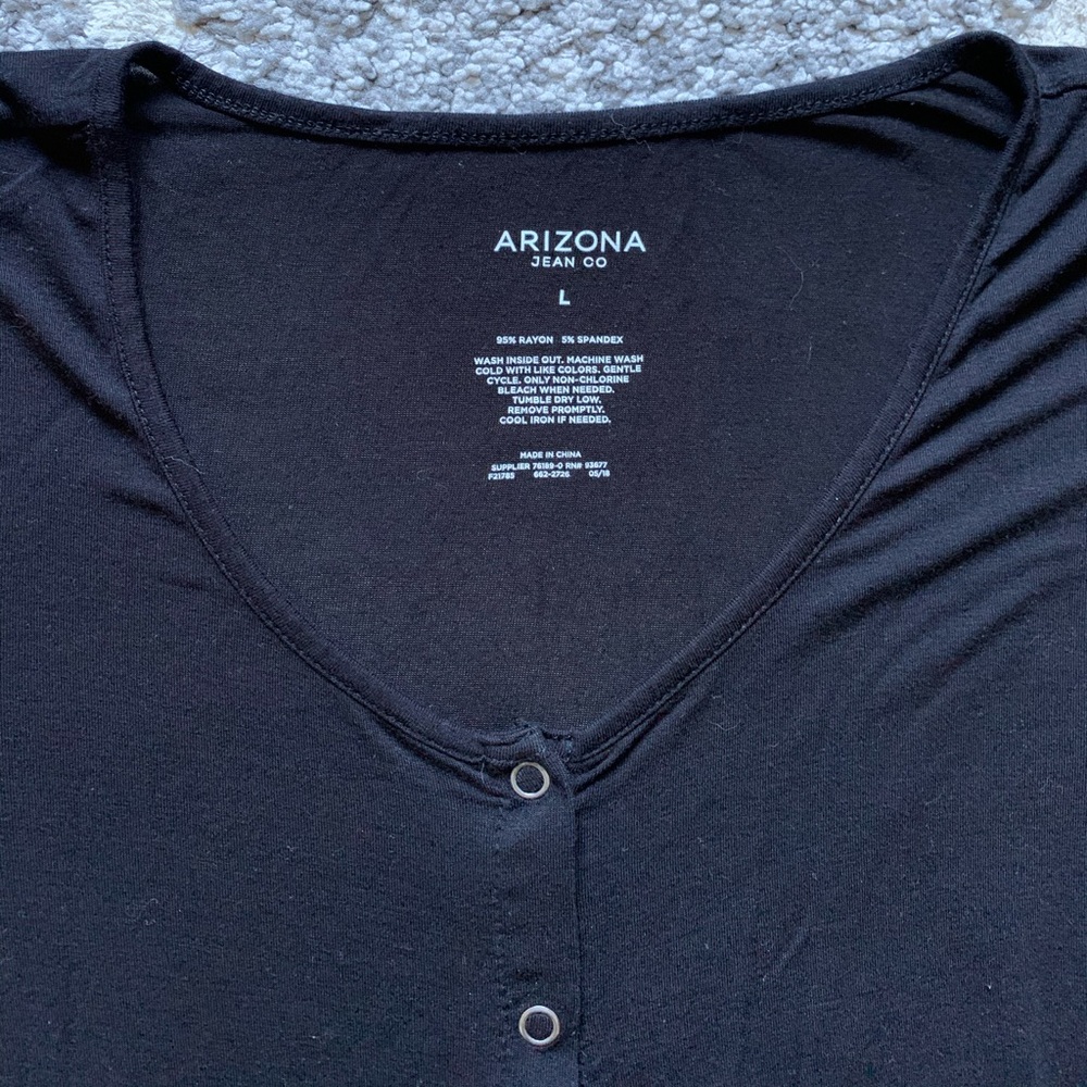 Button Shirt - Picture 4 of 6